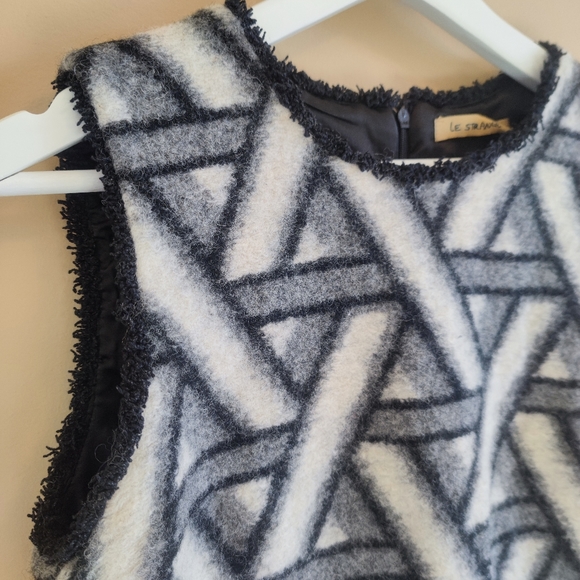 Wool Dress - Picture 5 of 10